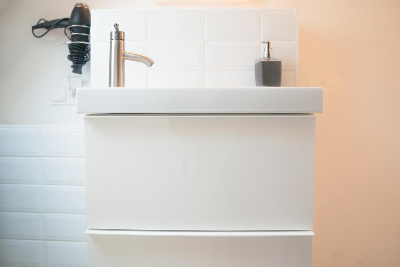Altstadt Apartment Centralissimo Дюселдорф Екстериор снимка