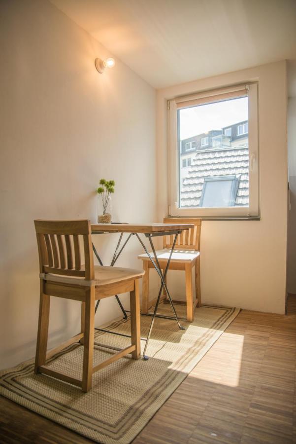 Altstadt Apartment Centralissimo Дюселдорф Екстериор снимка