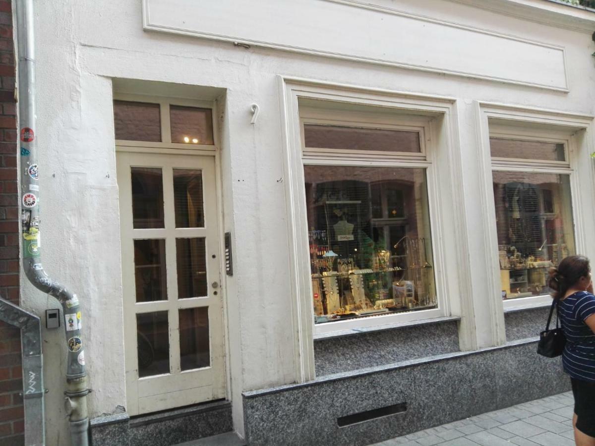 Altstadt Apartment Centralissimo Дюселдорф Екстериор снимка